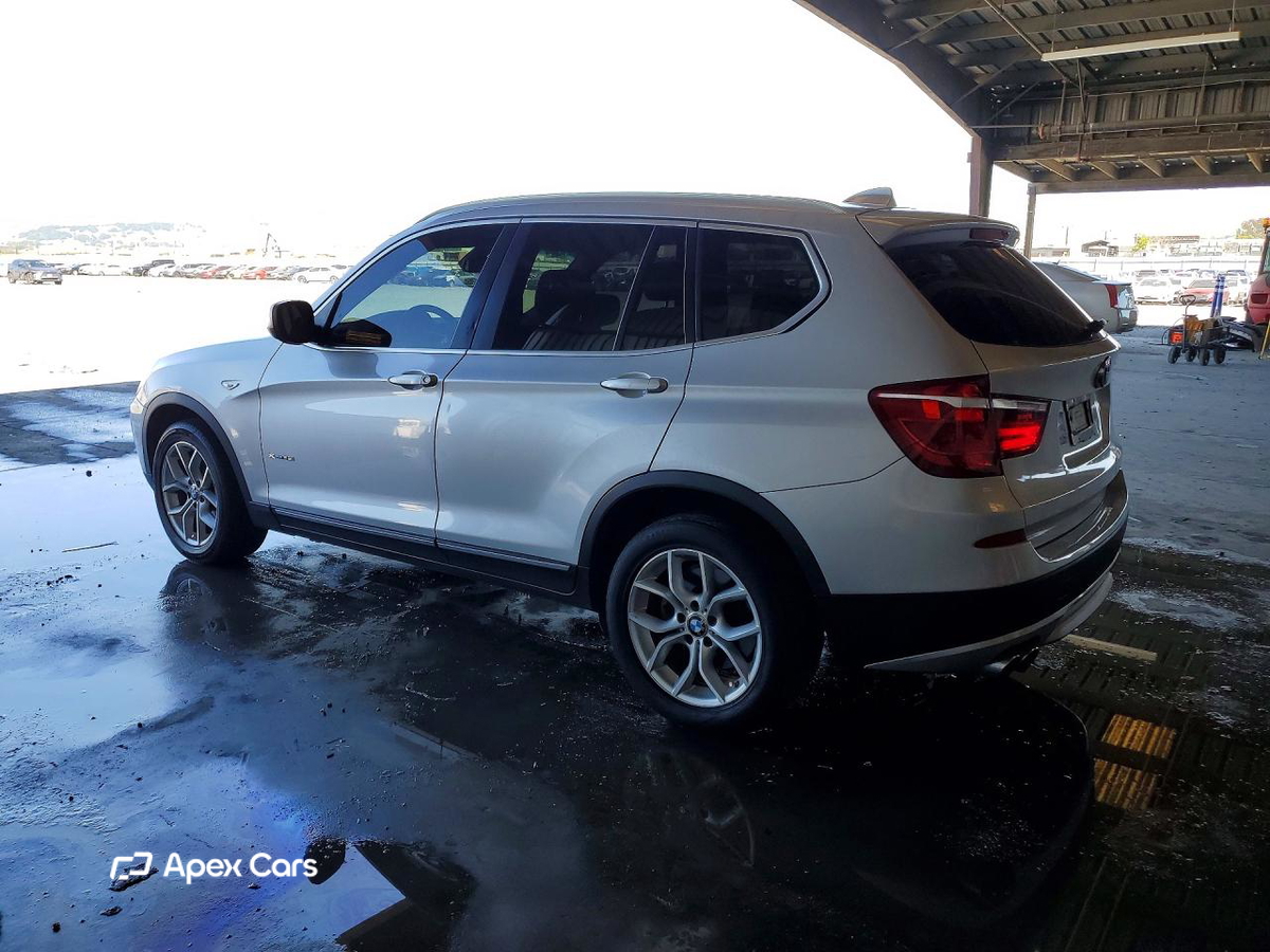 BMW X3 2011