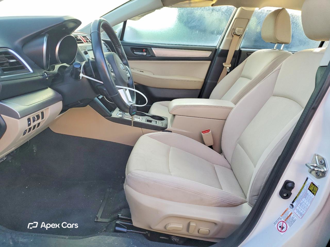 Subaru Legacy 2015