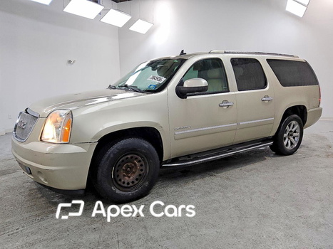 GMC Yukon 2013 - Image 1 of 15