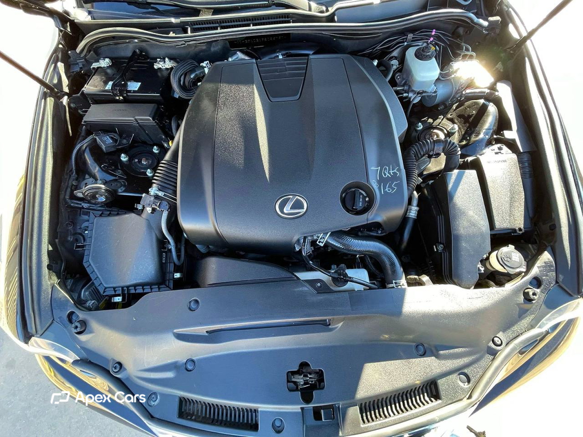 Lexus IS 2015