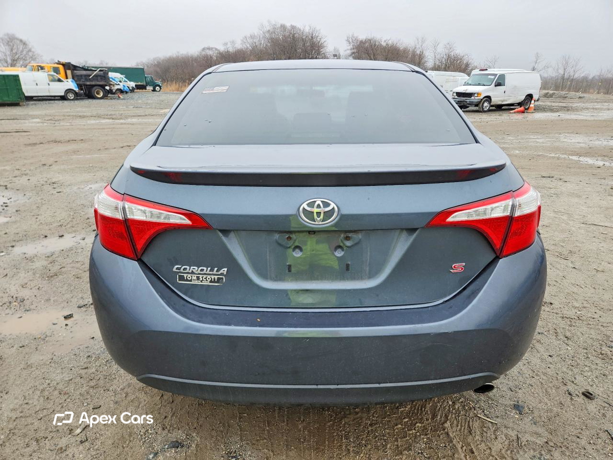 Toyota Corolla 2015
