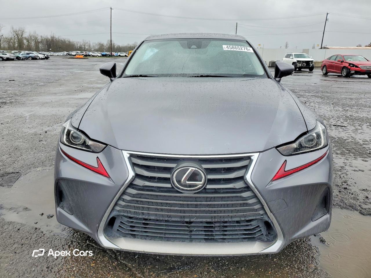 Lexus IS 2017