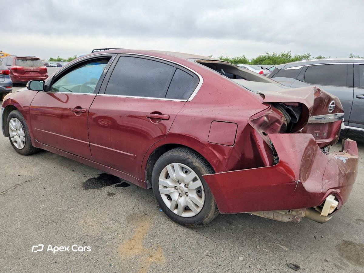 Nissan Altima 2011