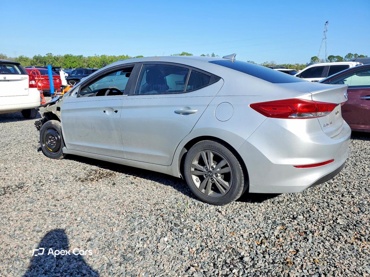Hyundai Elantra 2017