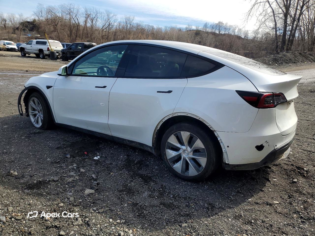 Tesla Model Y 2022