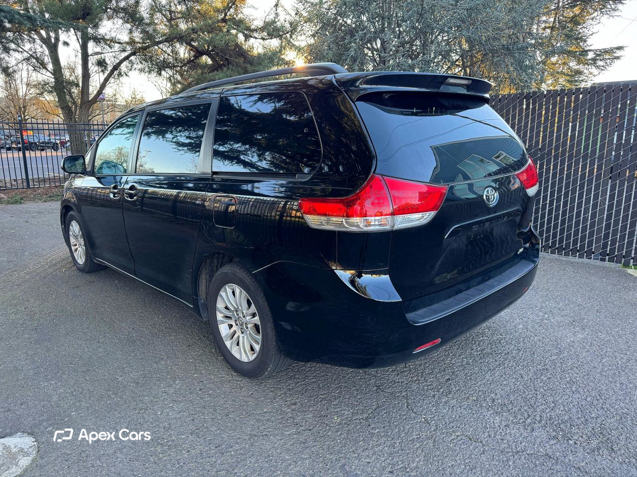 Toyota Sienna 2014