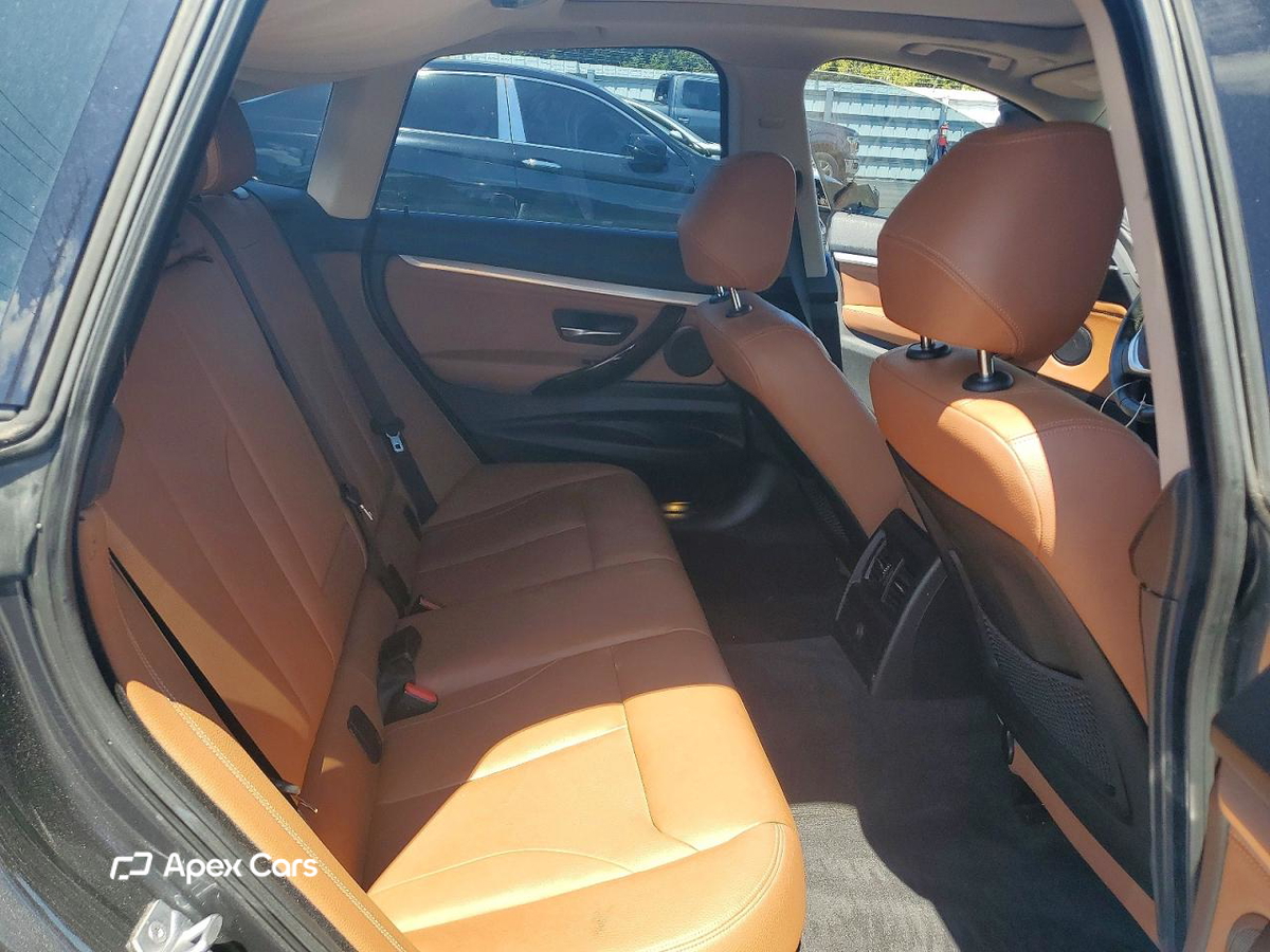 BMW Series 3 2015
