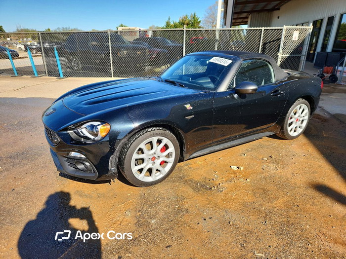 2018 Fiat 124 Spider - Image 1 of 5