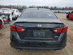 Nissan Altima 2019