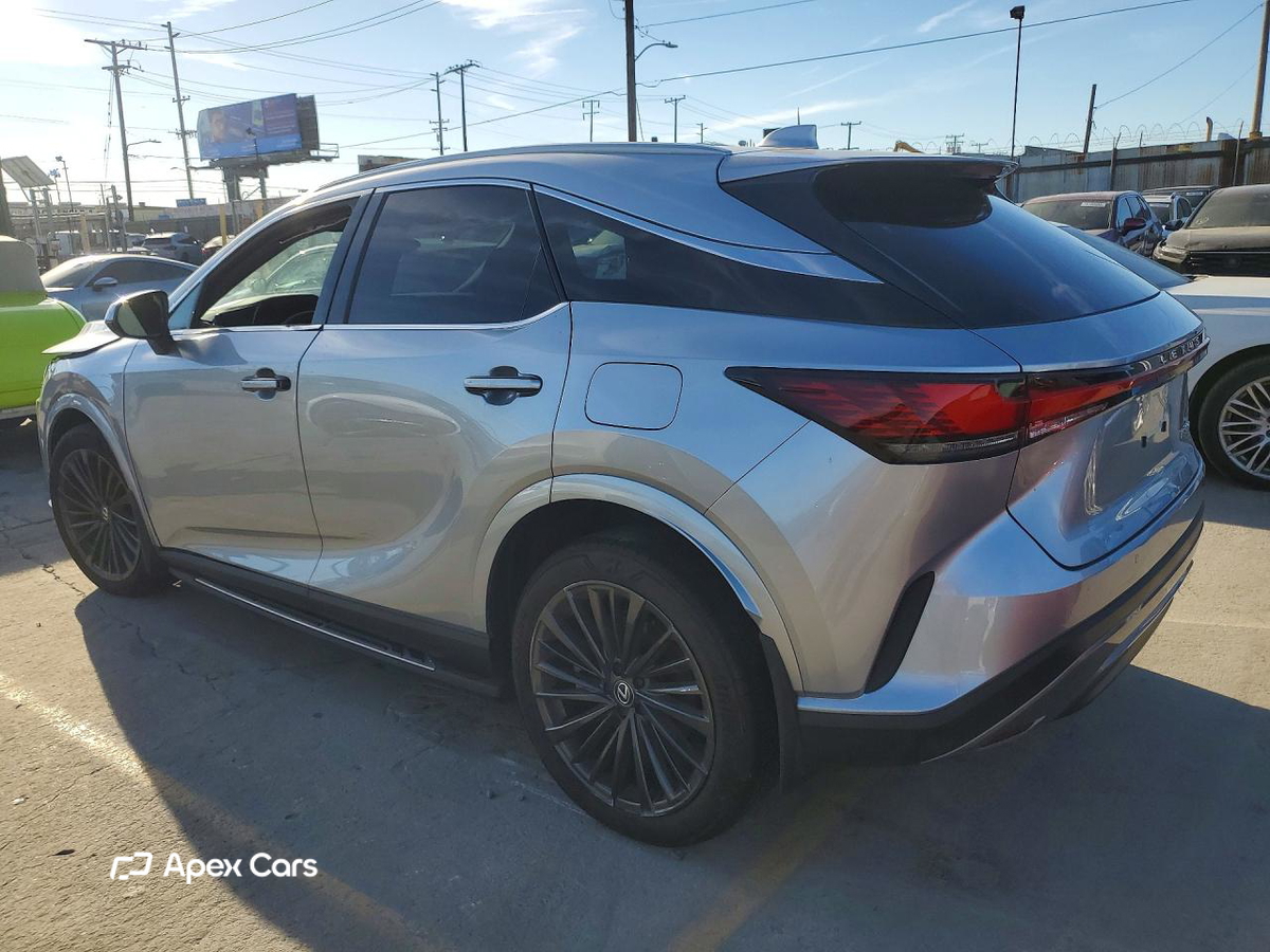 Lexus RX 2024