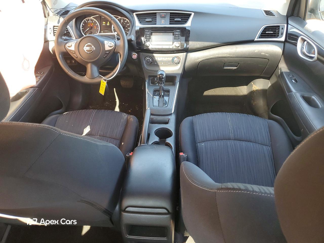 Nissan Sentra 2016
