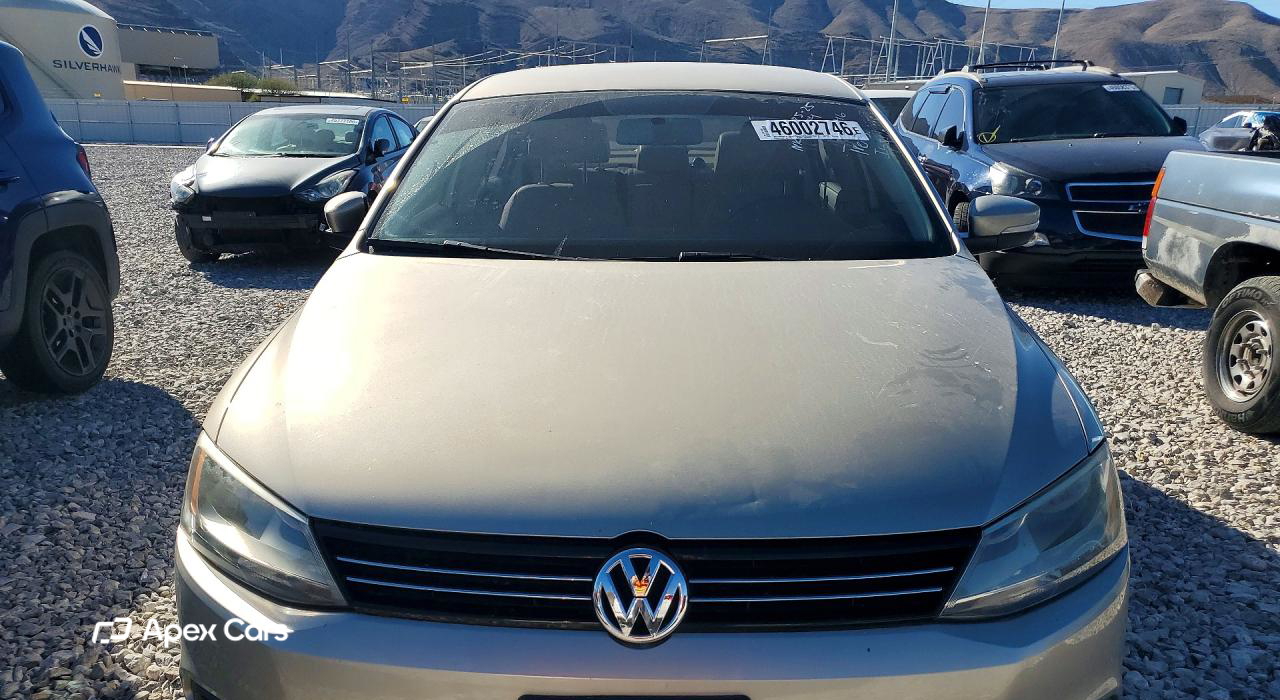 Volkswagen Jetta 2013