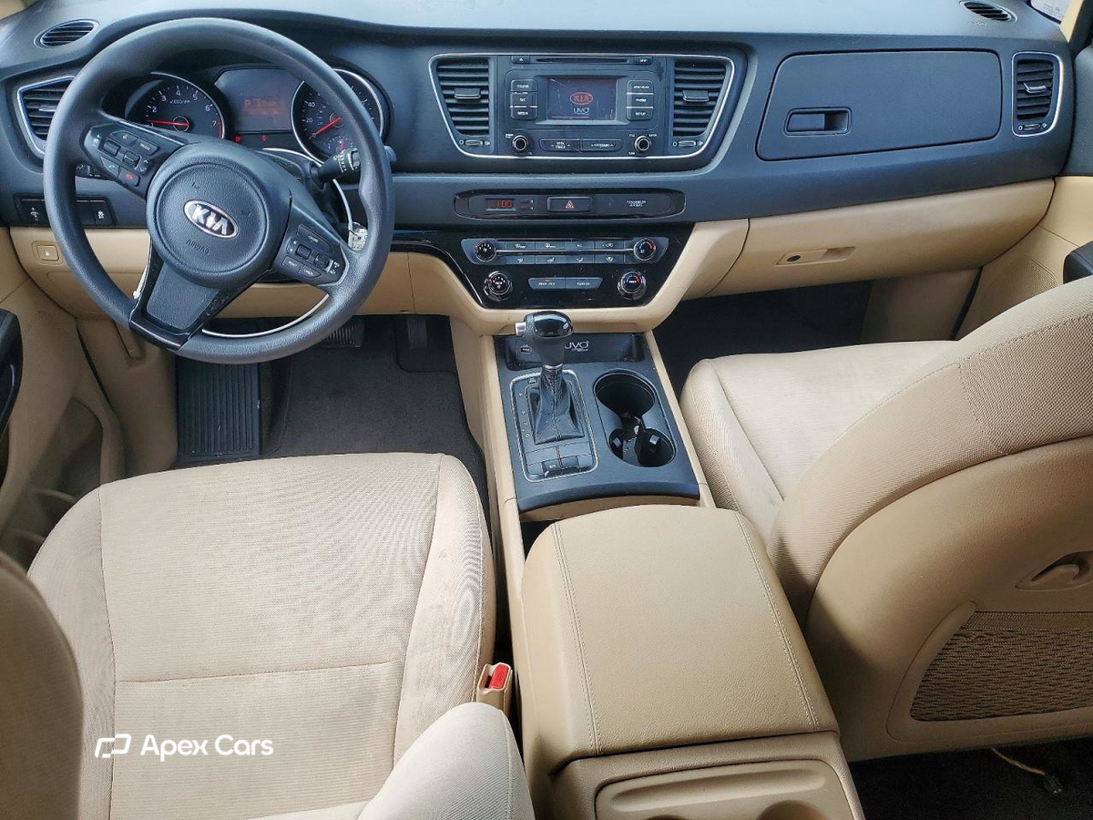 Kia Sedona 2015