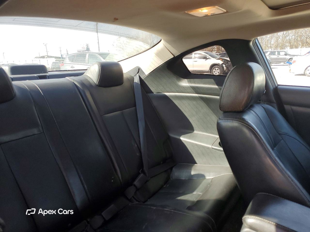 Nissan Altima 2011