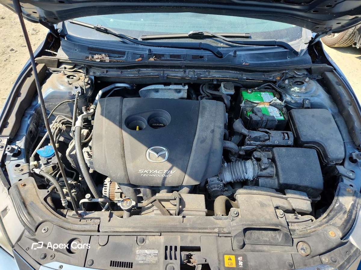 Mazda 3 2015