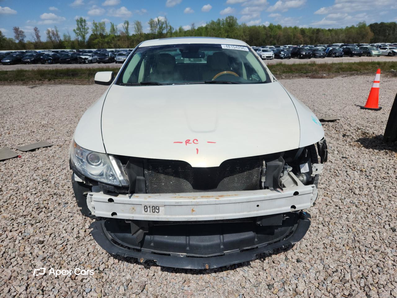 Lincoln MKS 2012