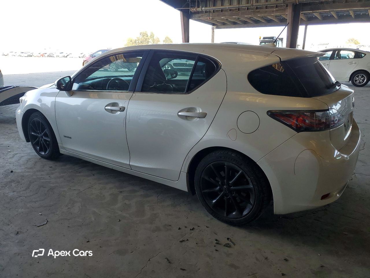 Lexus CT 2013