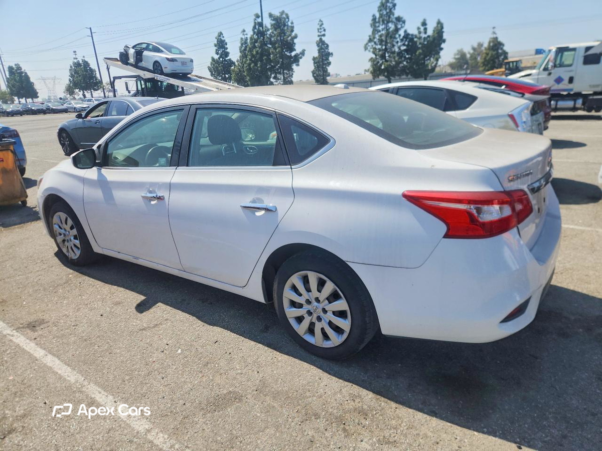 Nissan Sentra 2016