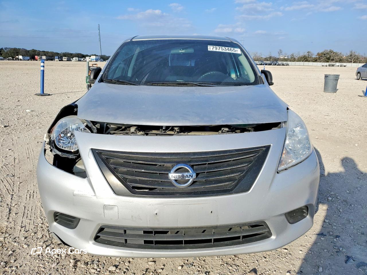 Nissan Versa 2014