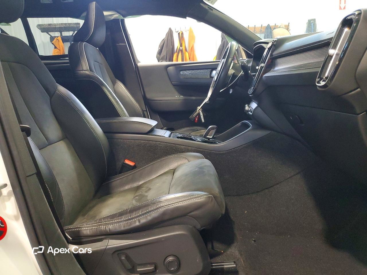 Volvo XC40 2019
