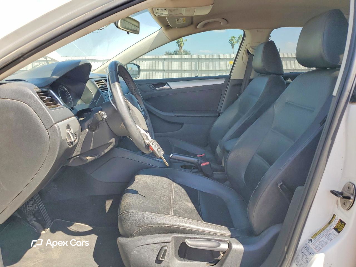 Volkswagen Jetta 2013
