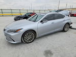 Lexus ES 2022