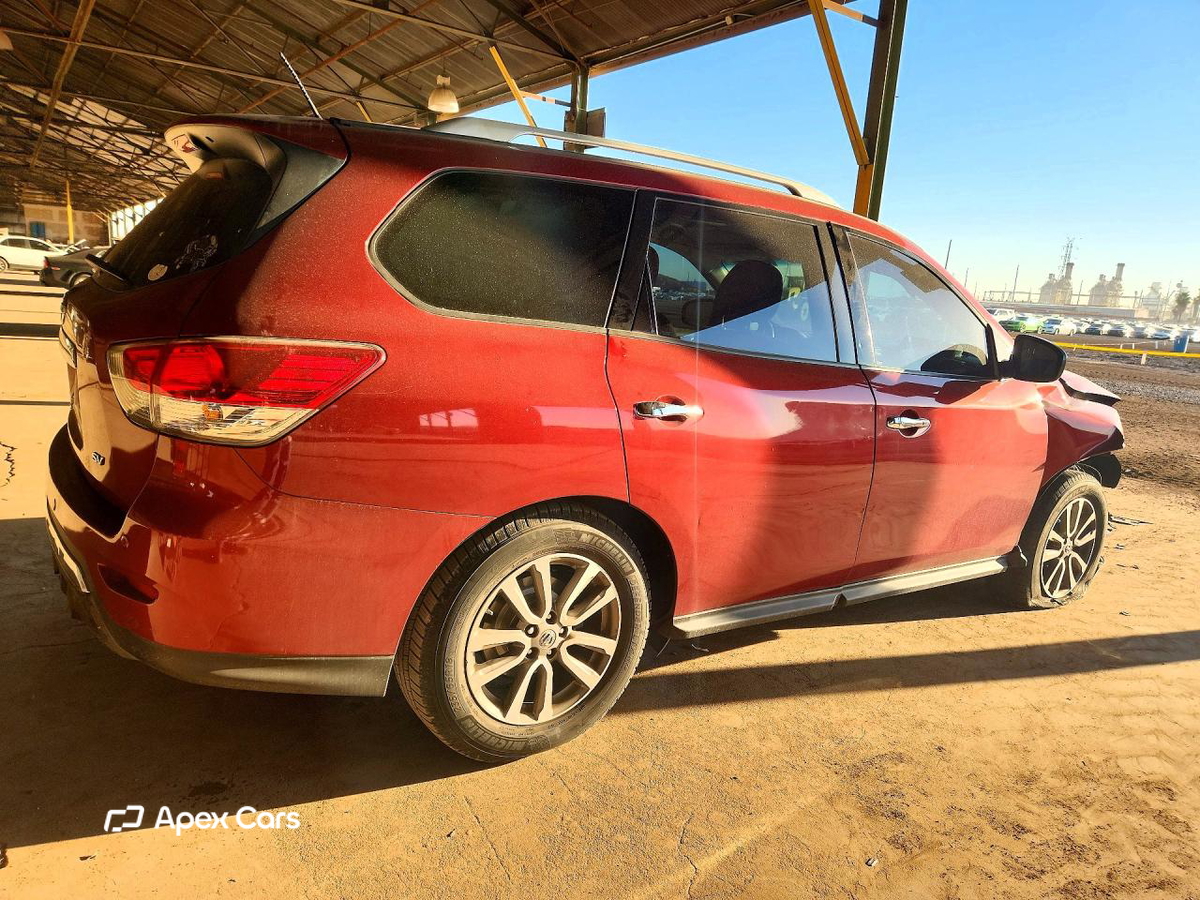 Nissan Pathfinder 2015