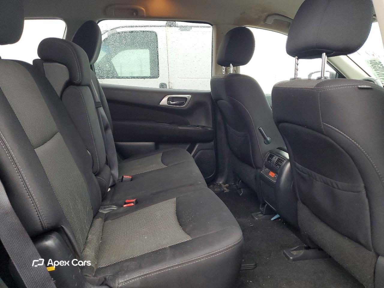 Nissan Pathfinder 2017