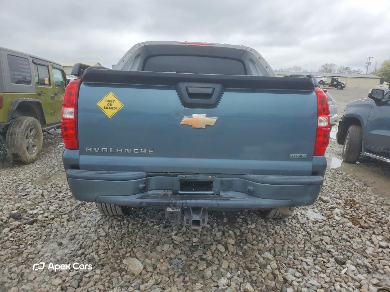 Chevrolet Avalanche 2011