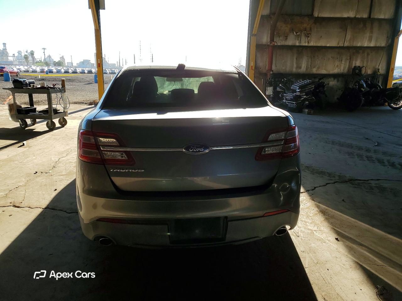 Ford Taurus 2014