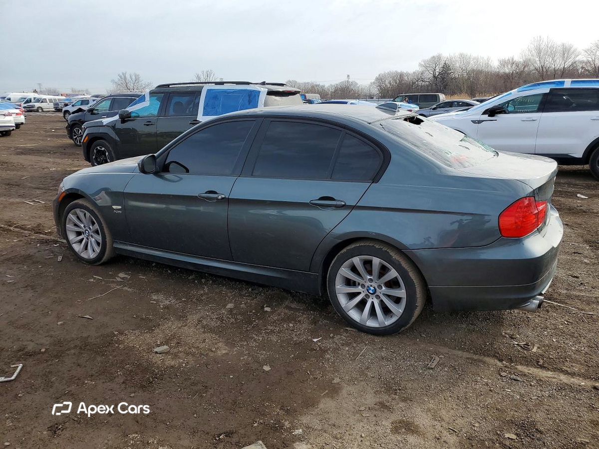 BMW Series 3 2011