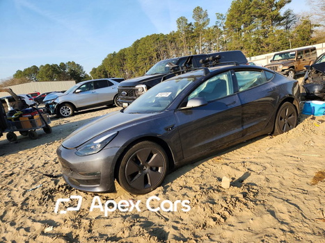 Tesla Model 3 2023 - Image 1 of 5