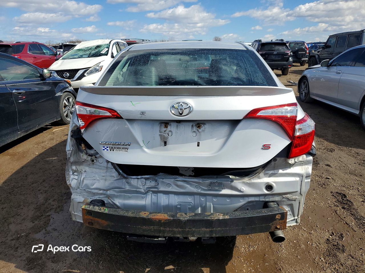 Toyota Corolla 2015