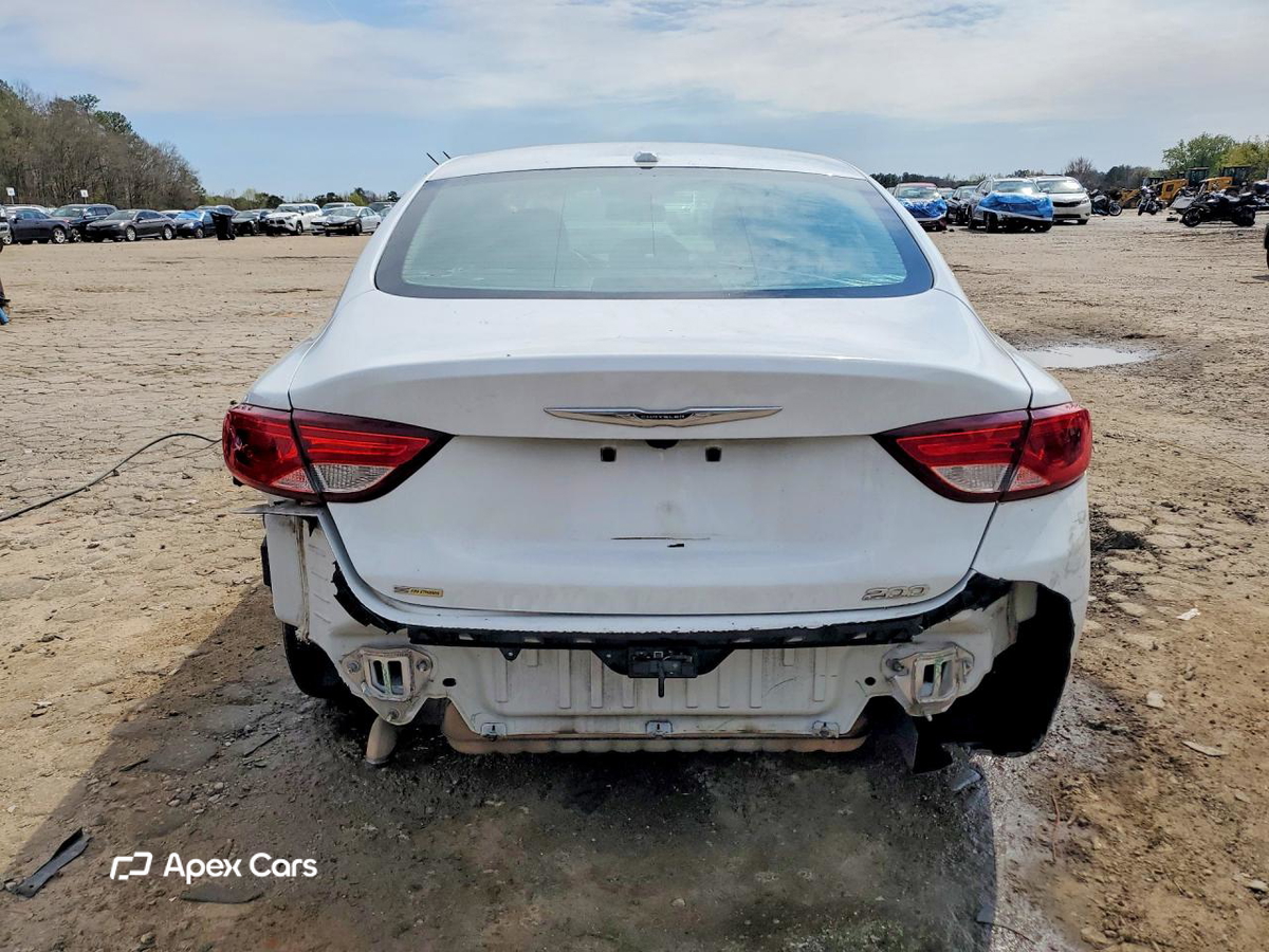 Chrysler 200 2015