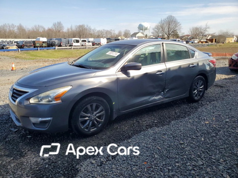 Nissan Altima 2015 - Image 1 of 5