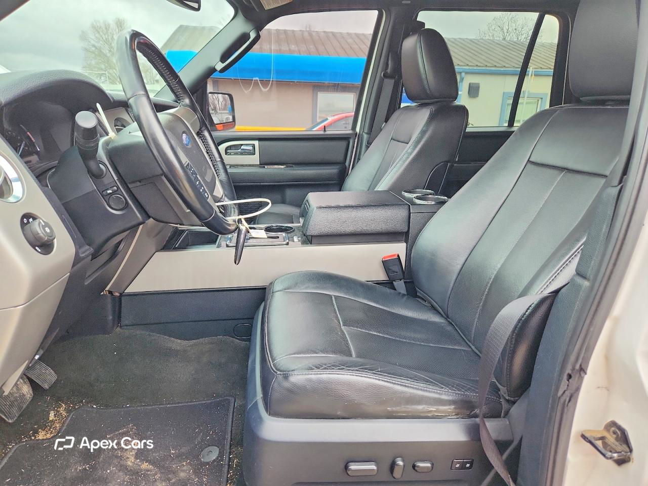 Ford Expedition 2016