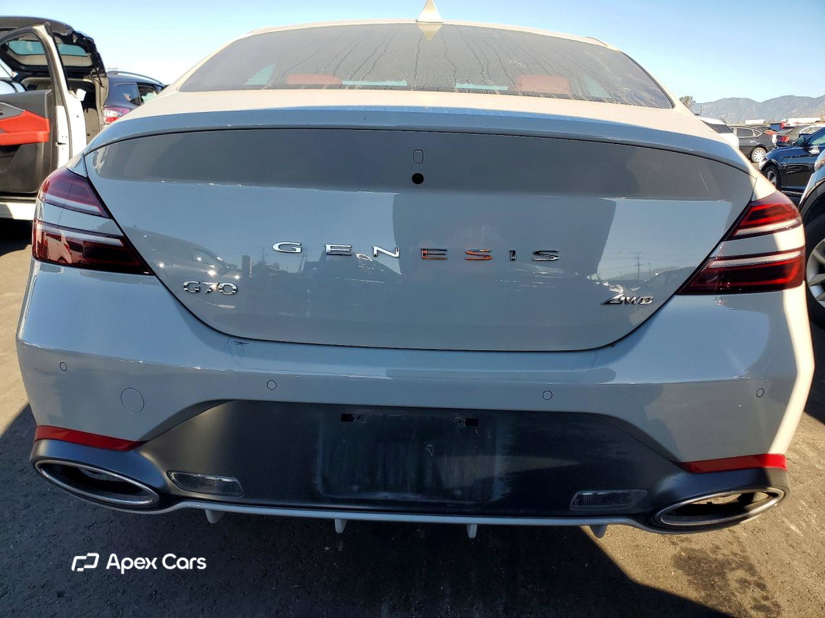 Genesis G70 2024
