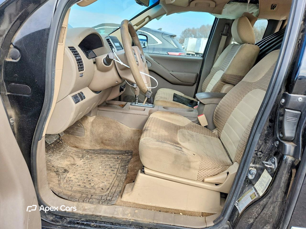 Nissan Navara (Frontier) 2012