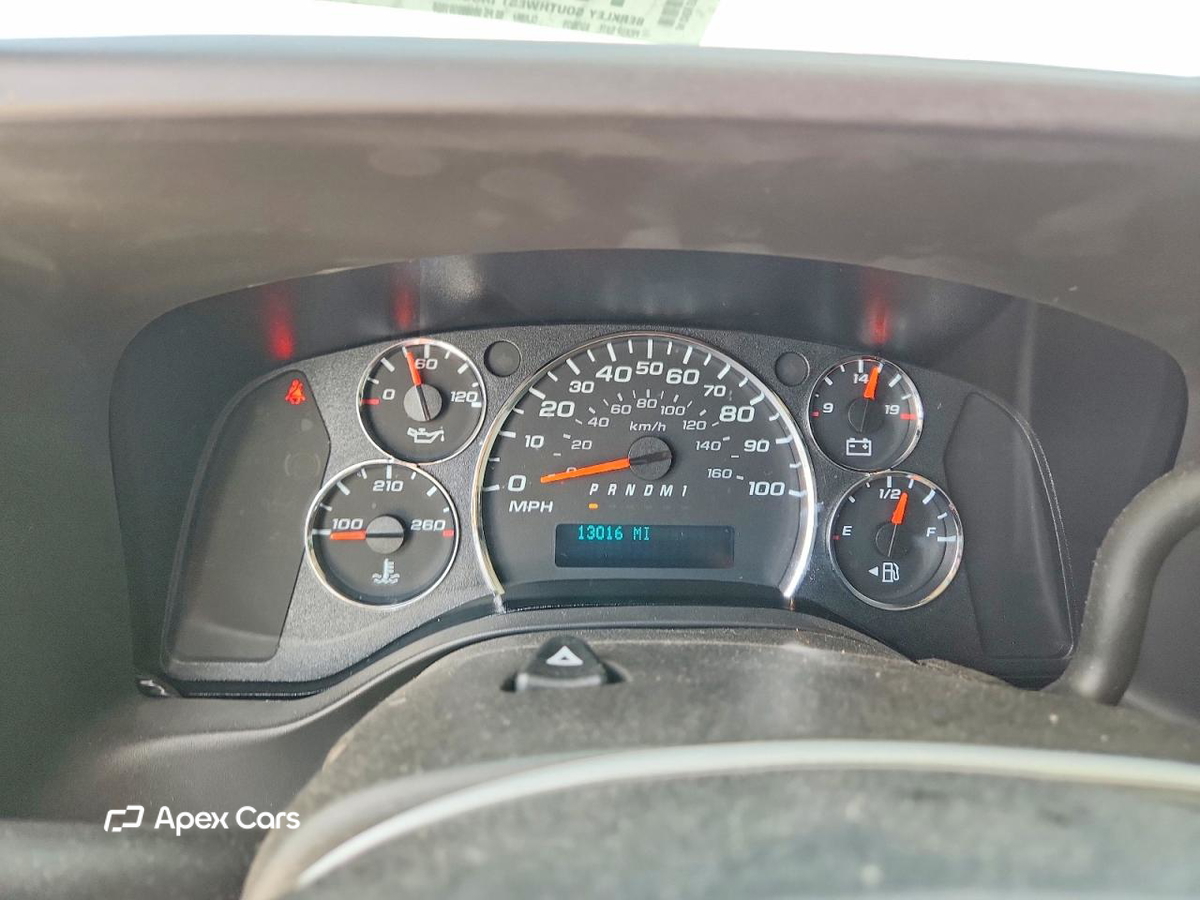 Chevrolet Express 2024