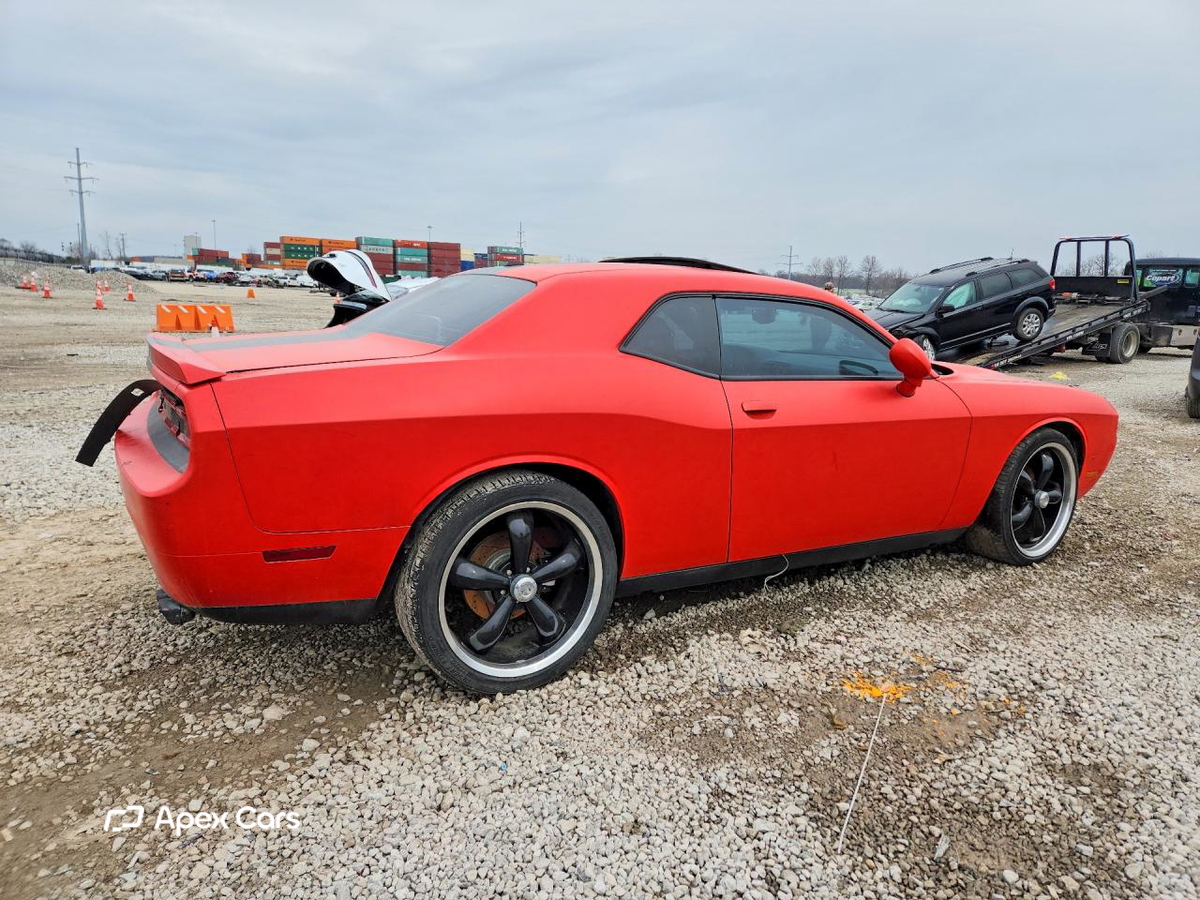 Dodge Challenger 2011