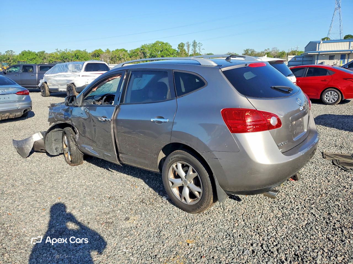 Nissan Rogue 2010