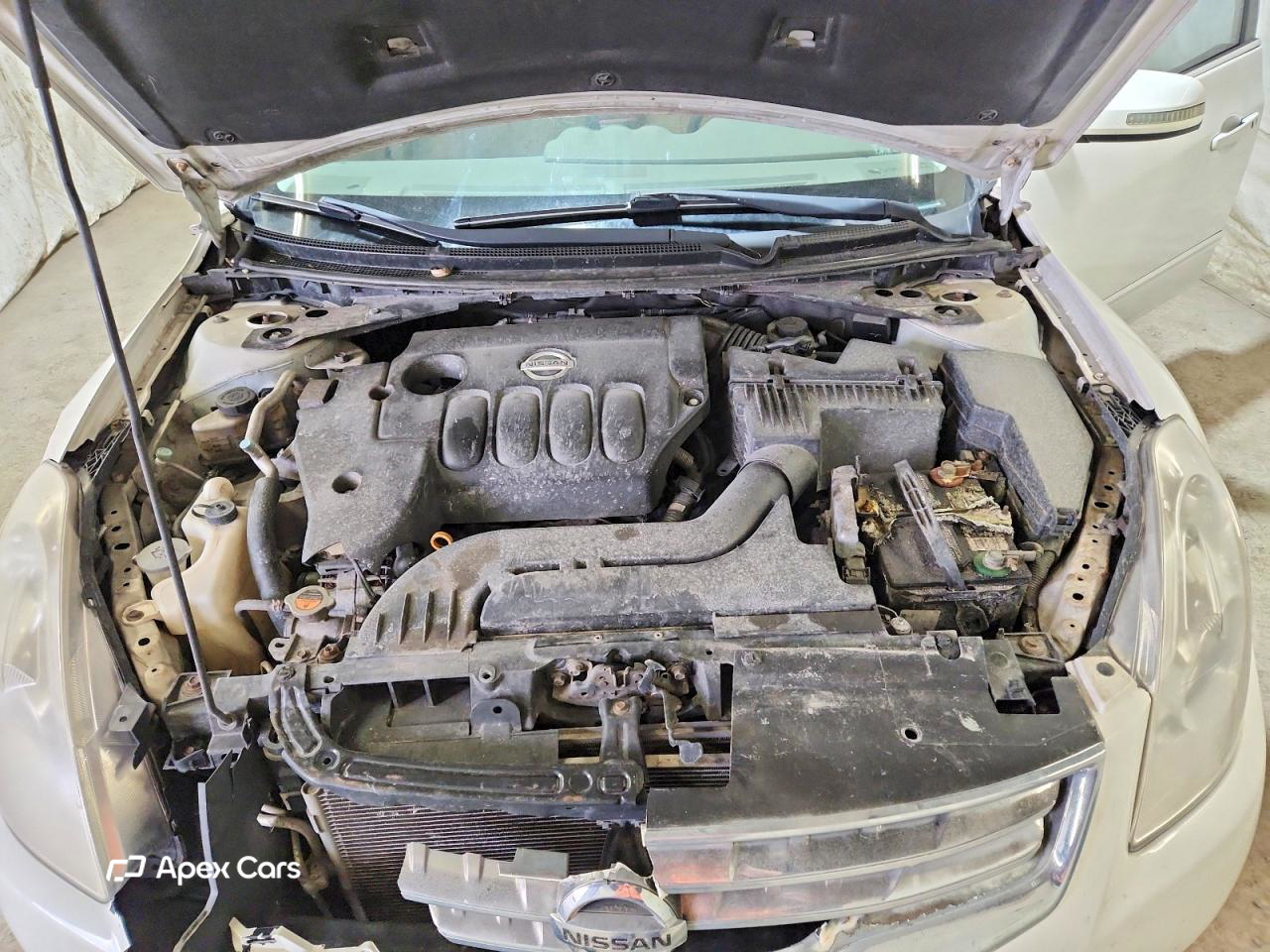 Nissan Altima 2012