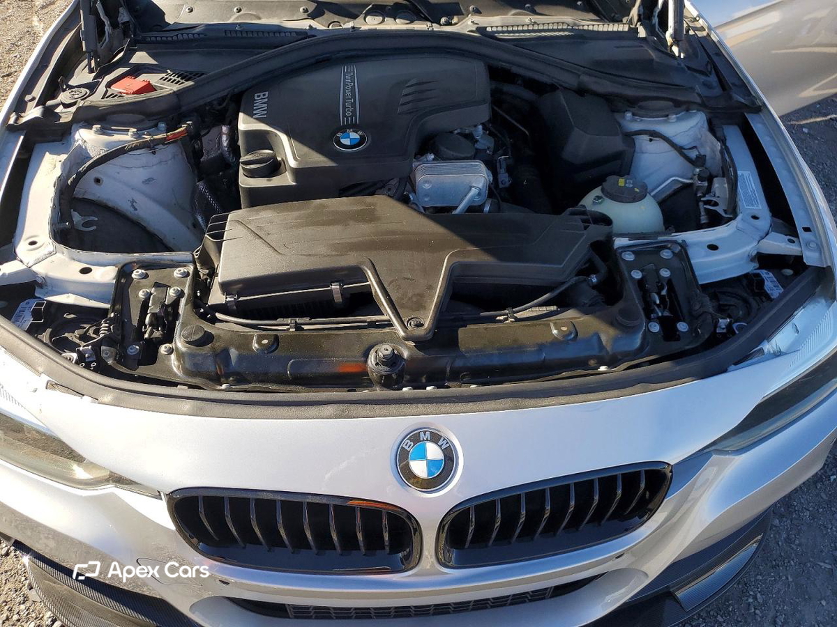 BMW Series 3 2016