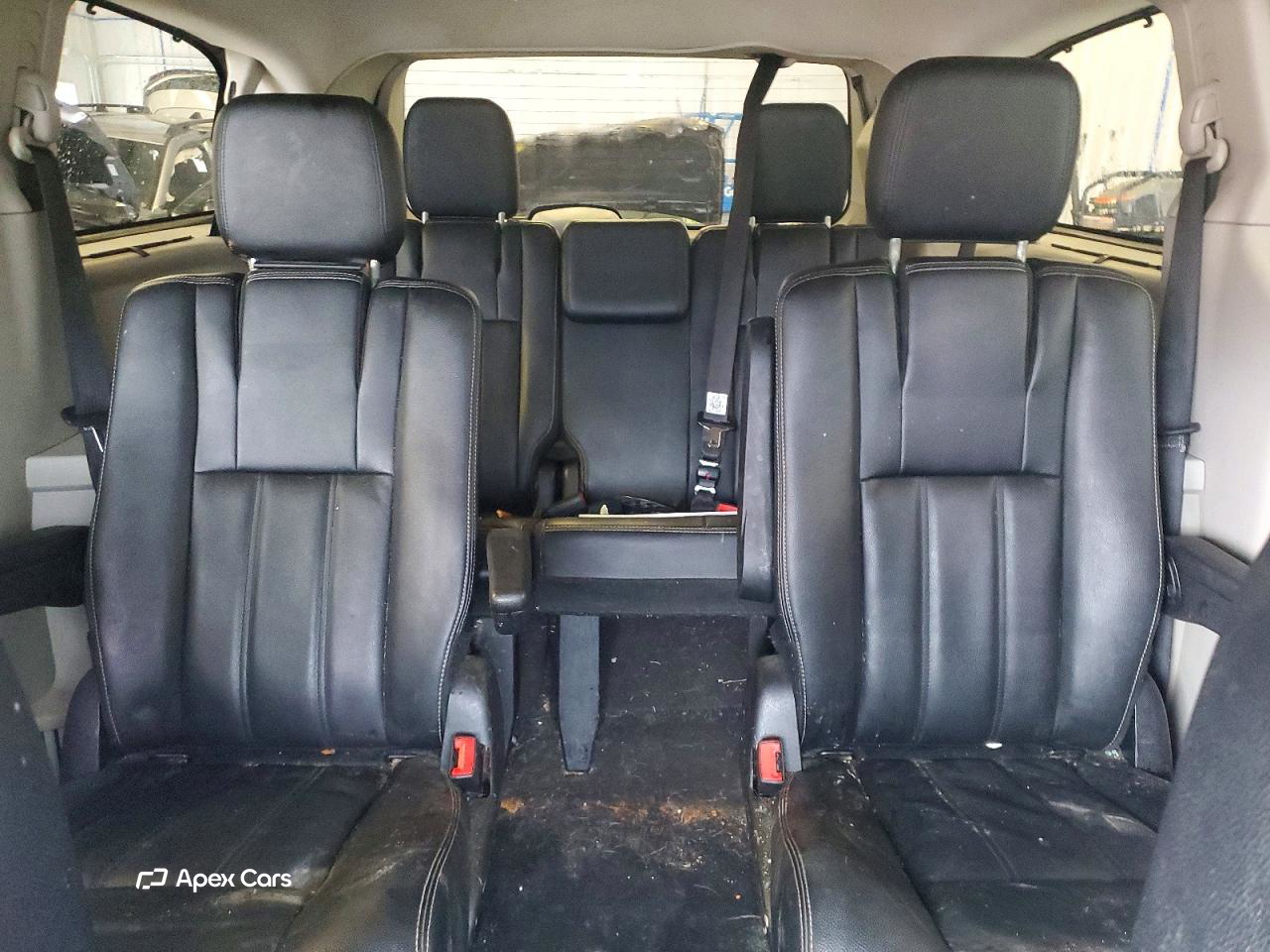 Chrysler Voyager 2015