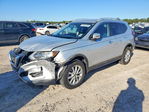 Nissan Rogue 2018