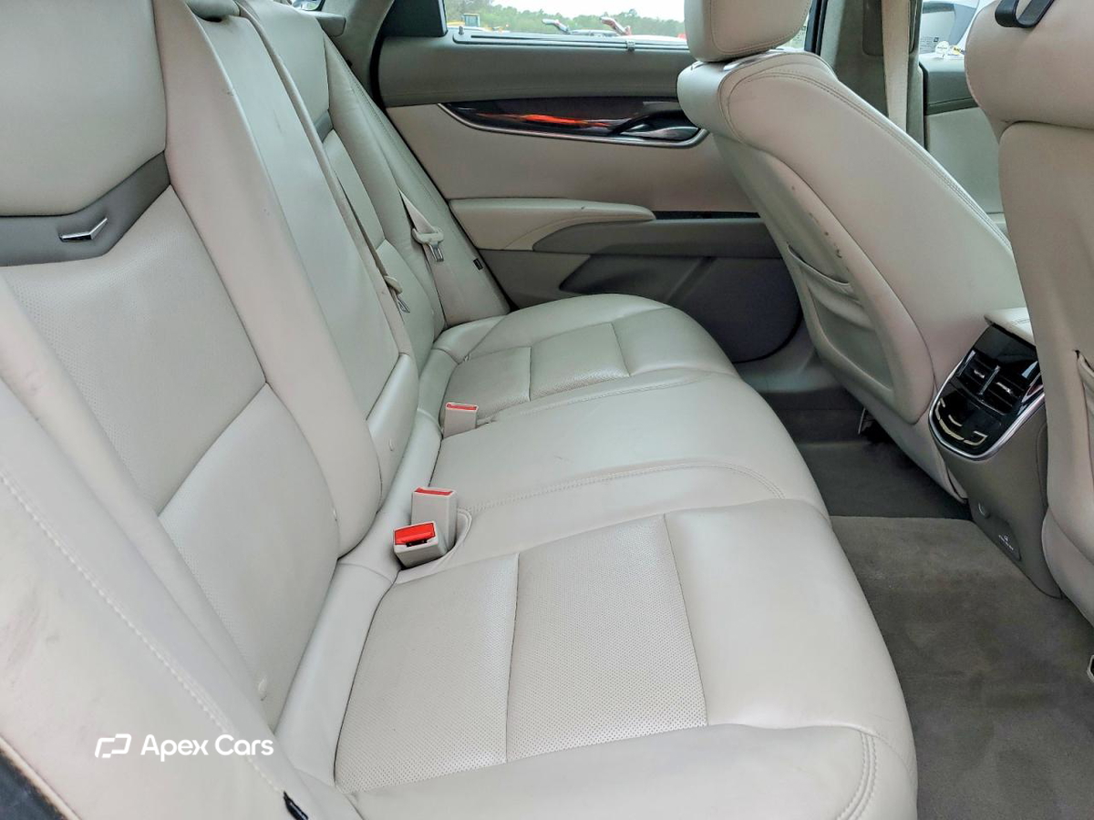 Cadillac XTS 2015