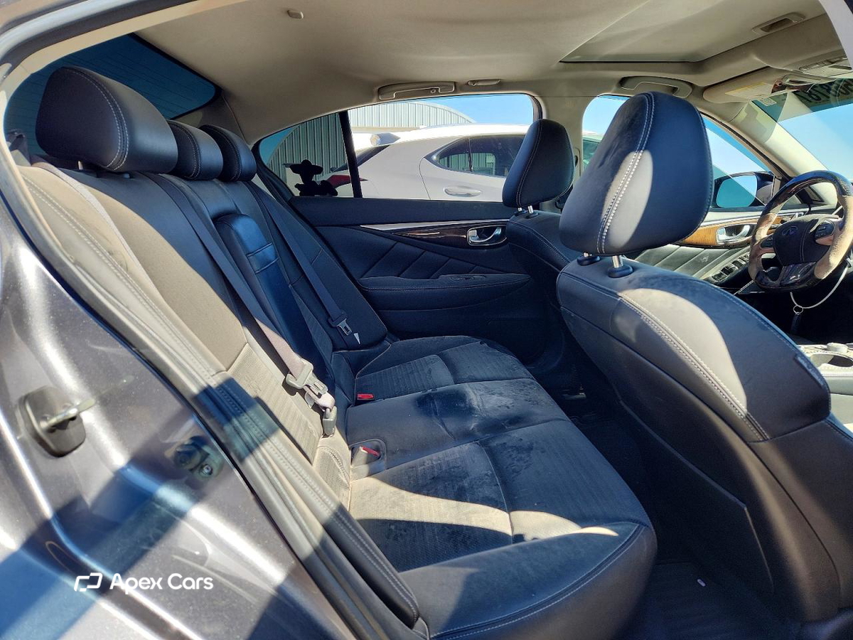 Infiniti Q50 2017