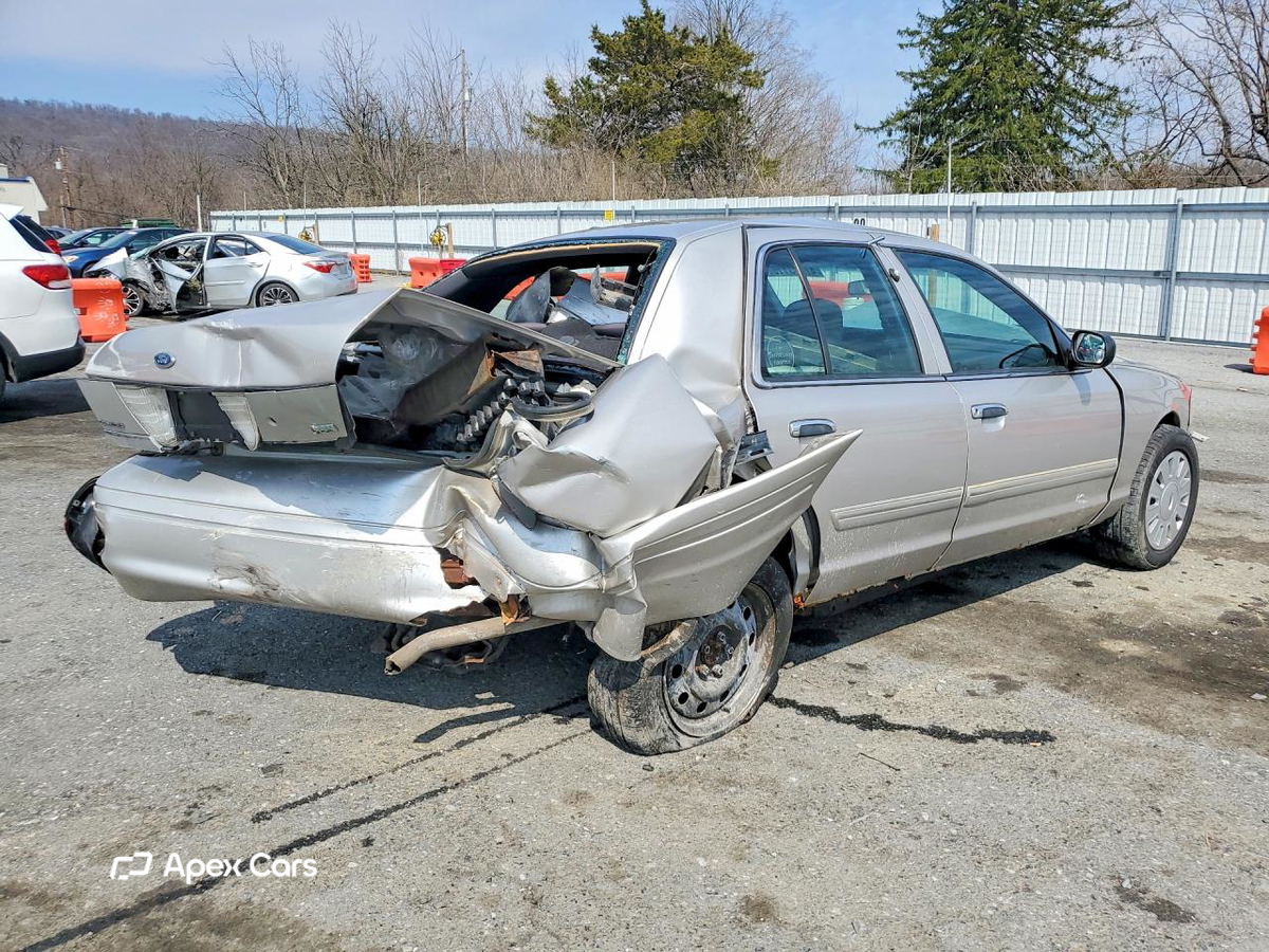Ford Crown Victoria 2010