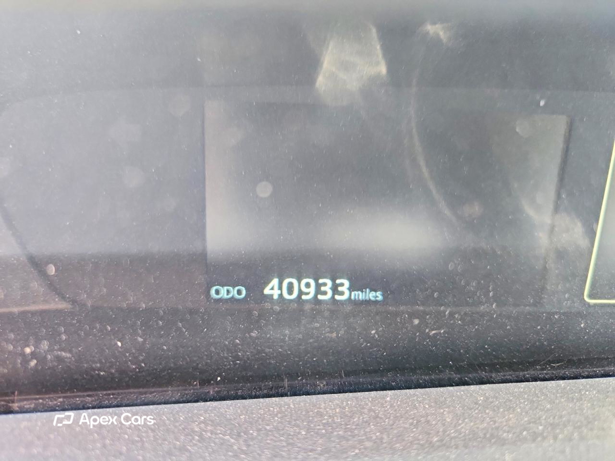 Toyota Prius 2021