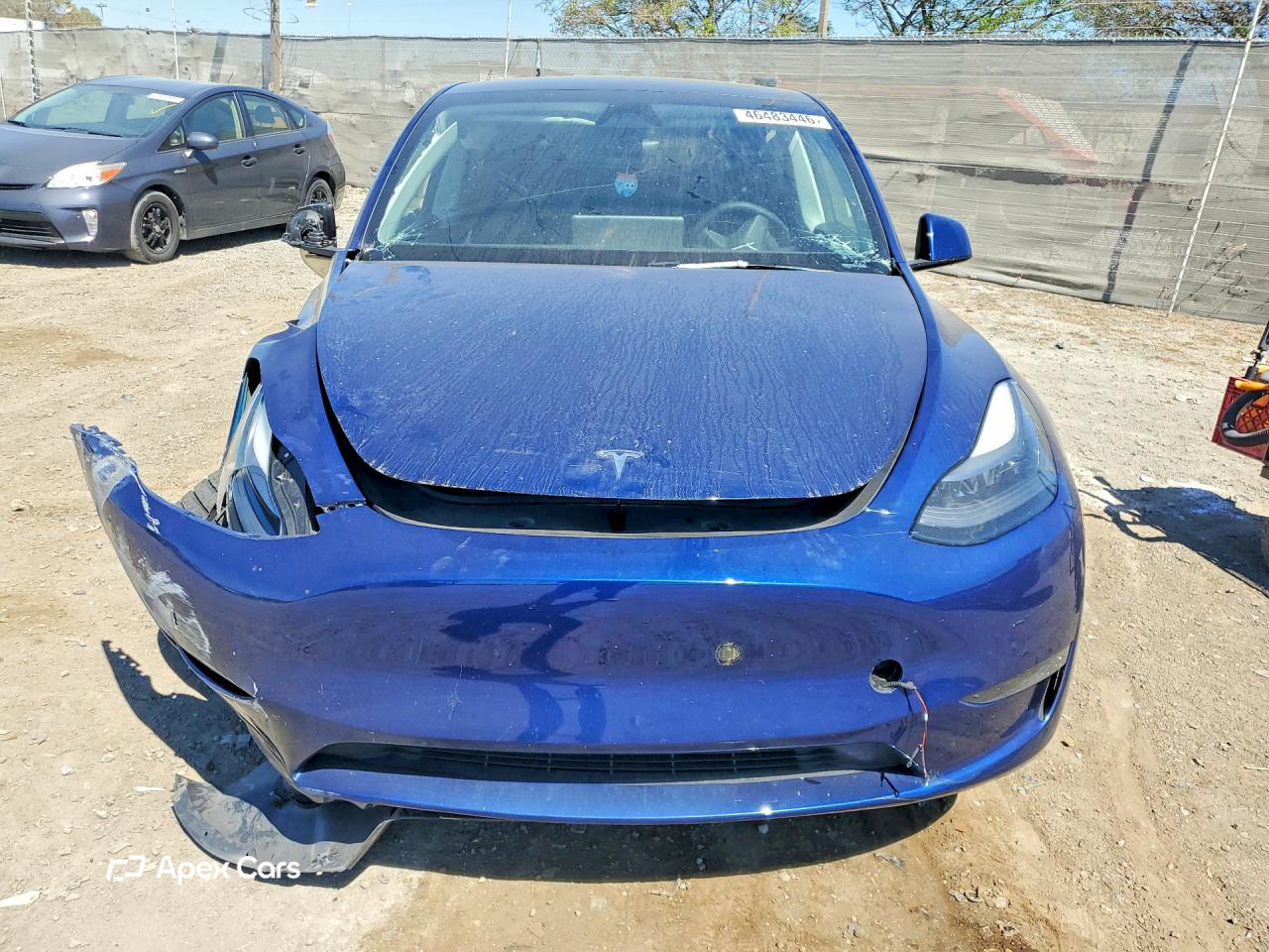 Tesla Model Y 2024
